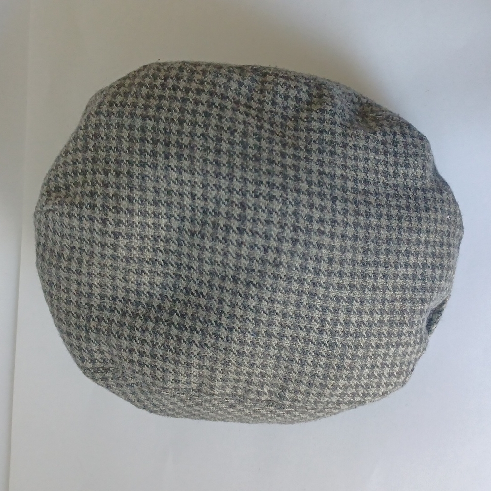 Flat Cap Wool Hat Gray Houndstooth Pattern Made B… - image 5